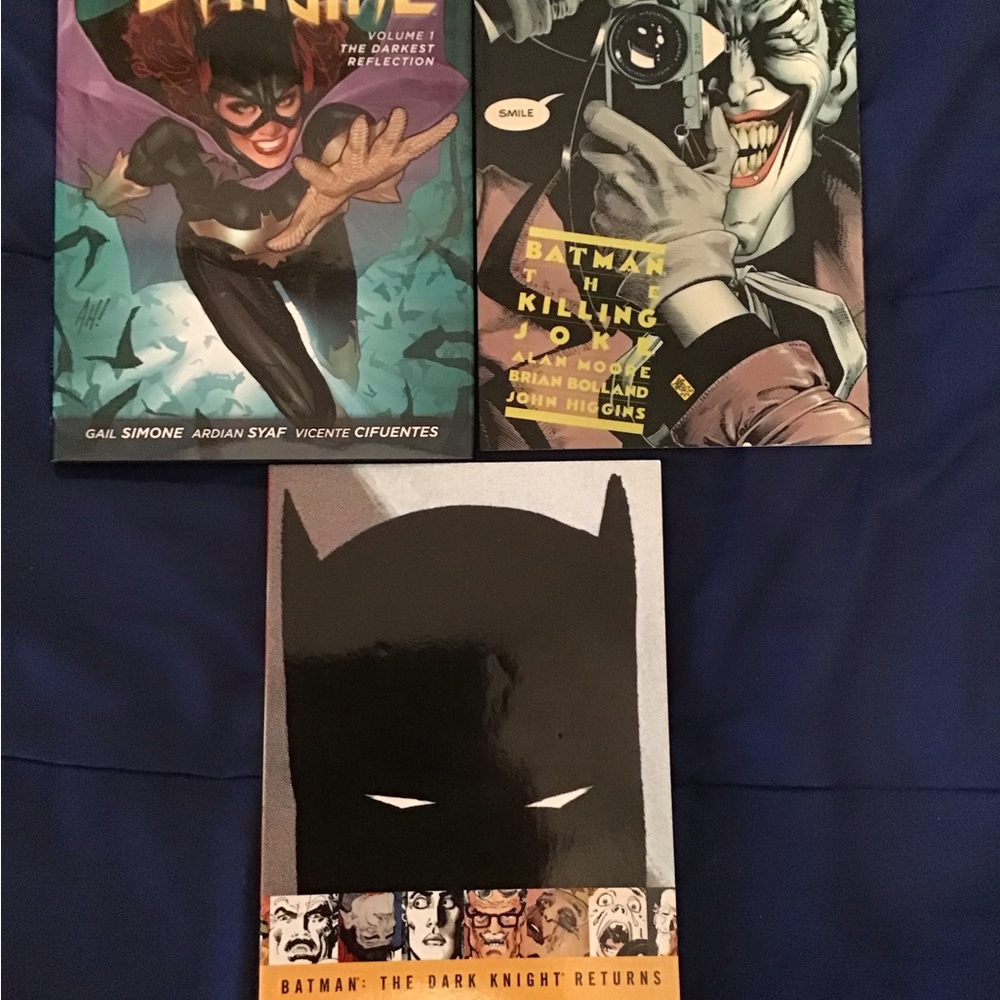 3 Batman trade paperbacks